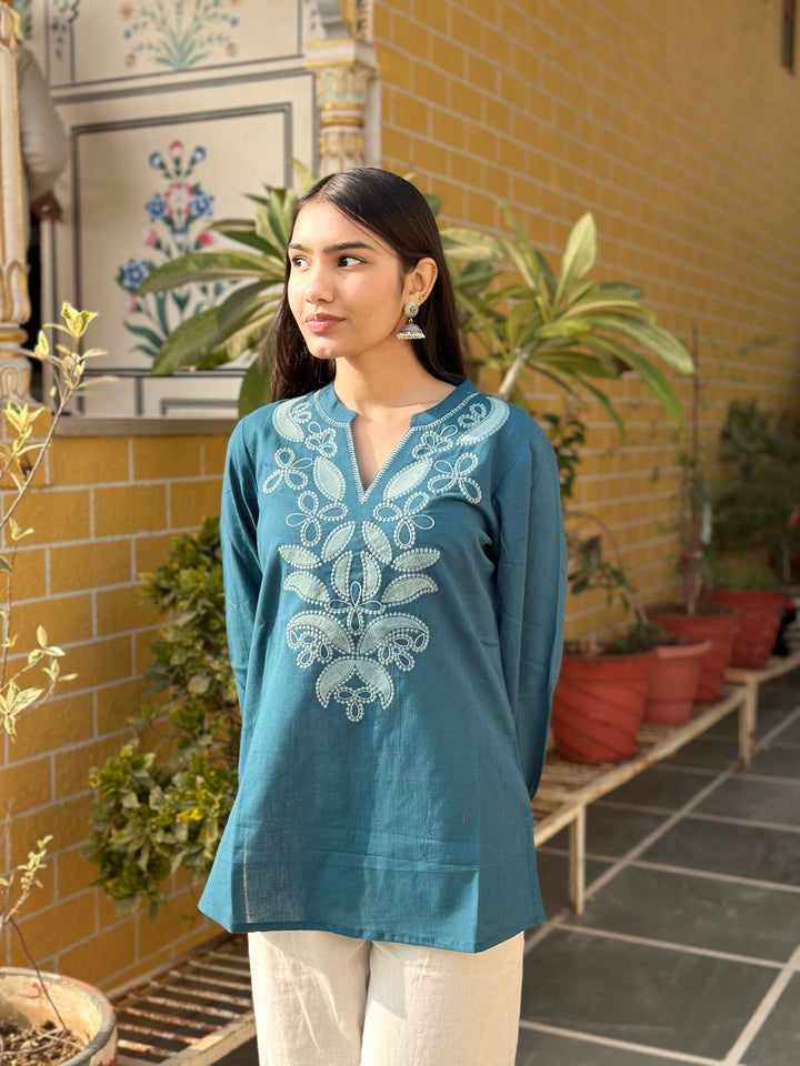 Trendy Embroidery Short Kamiz (1 piece)_img_1