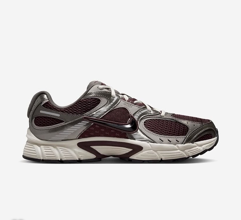 Nike V5 RnR Red Wine Unisex Sneakers
