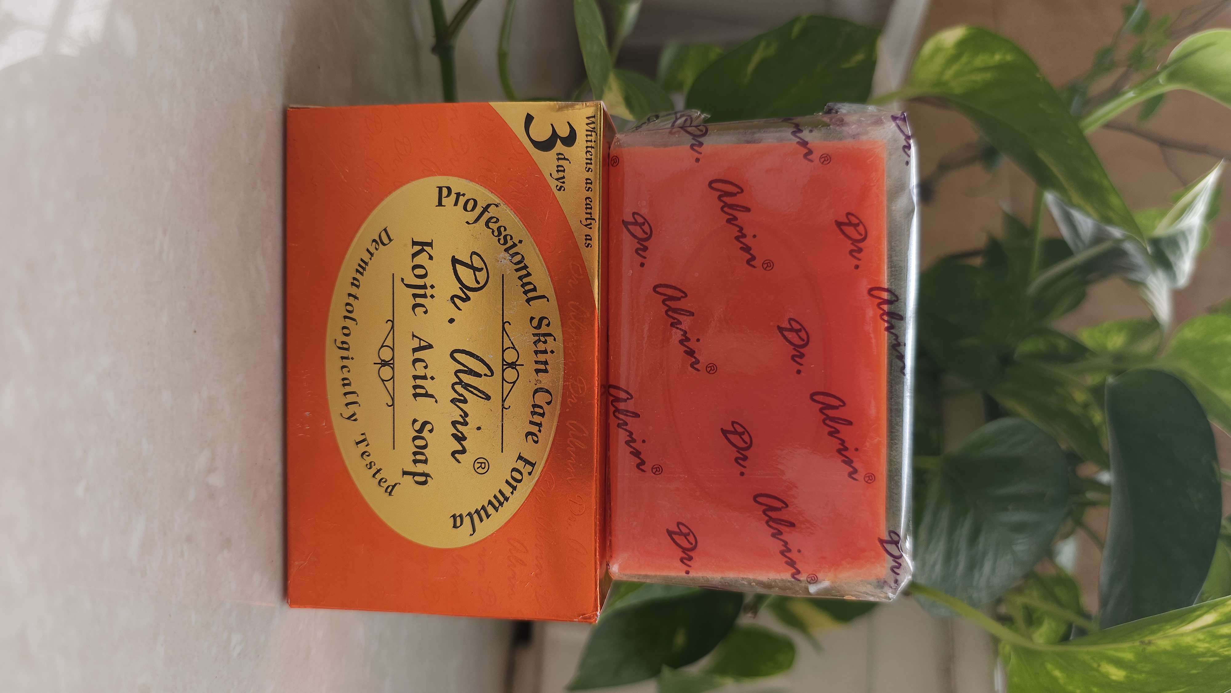 Dr. Alvin Kojic Acid Soap