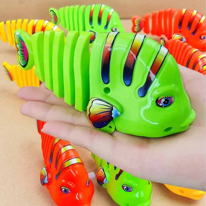 Fun Wind-Up Wiggling Fish Toy - Realistic Tail-Shaking Movement for Kids_img_5