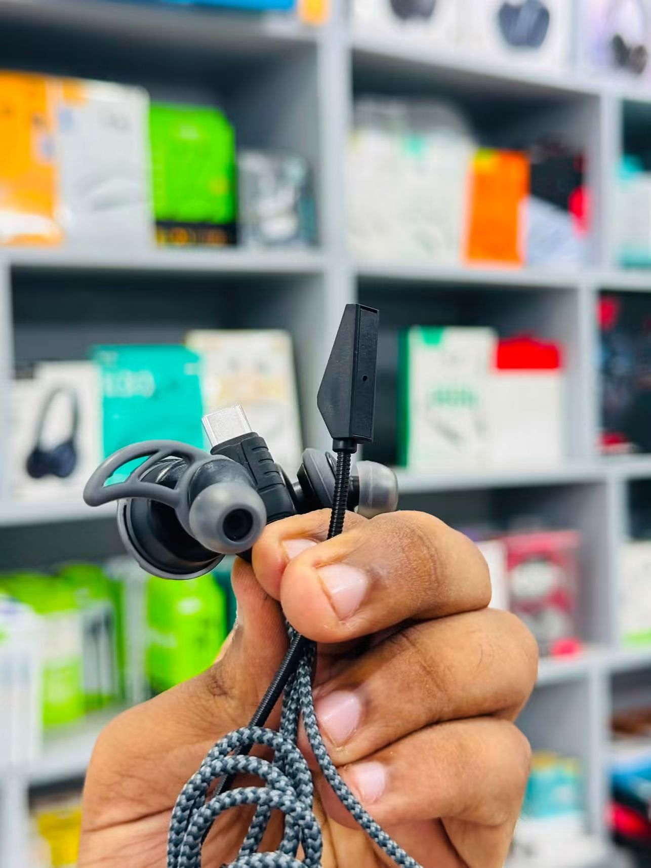 Plextone RX3 Gen II Earphone Type C Version-Black_img_2