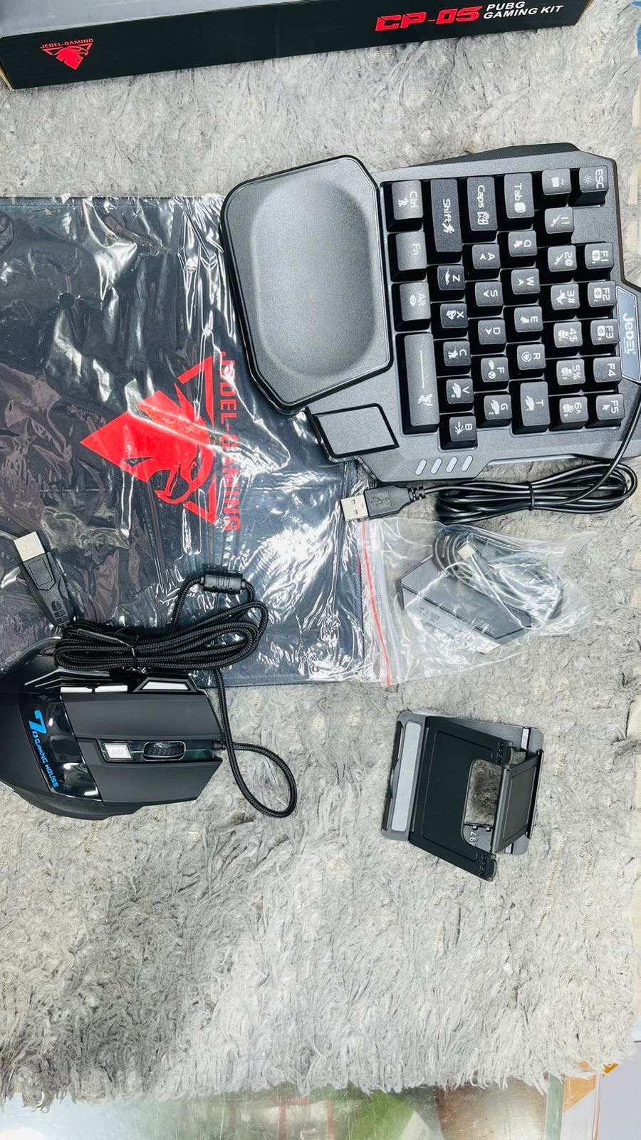 CP-05 Gaming Combo – Ultimate Mobile Gaming Setup_img_1
