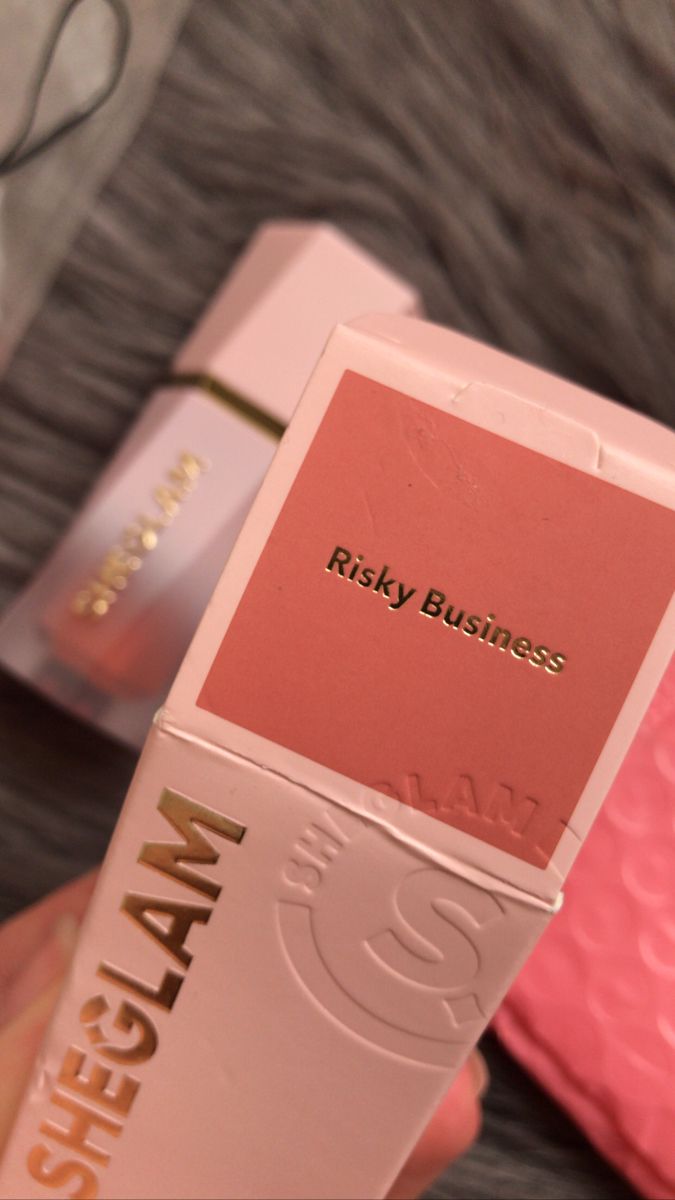 Sheglam blush -Risky business_img_3