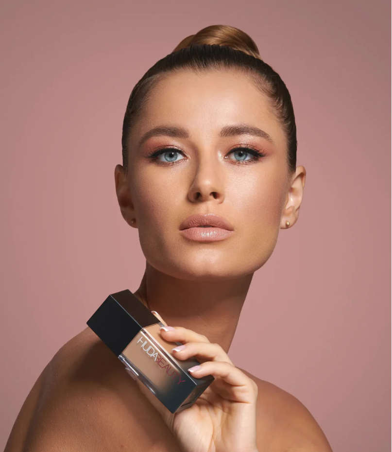 Huda Beauty #FauxFilter Luminous Matte Liquid Foundation - Latte 300N_img_3