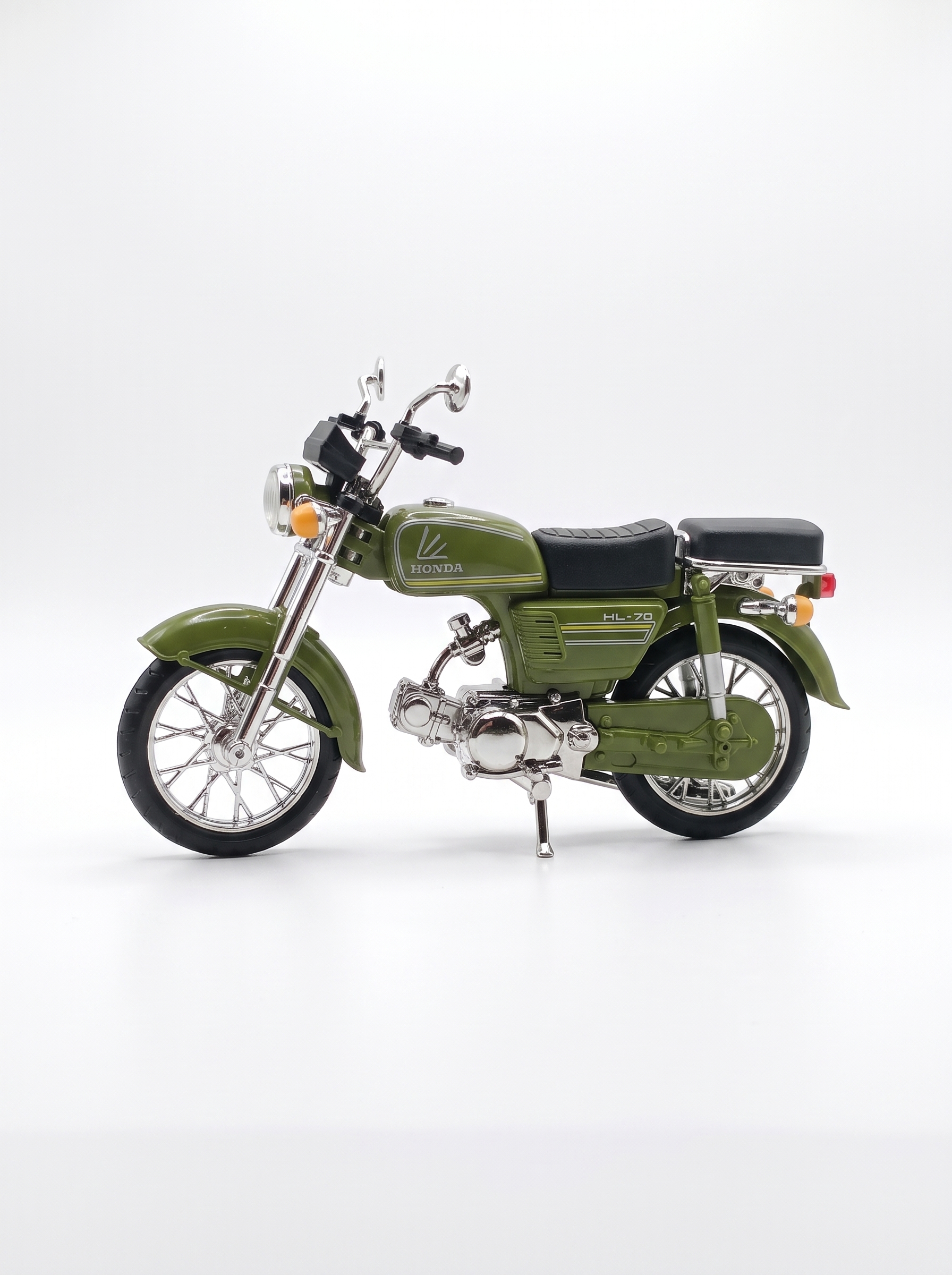 Die cast motorcycle