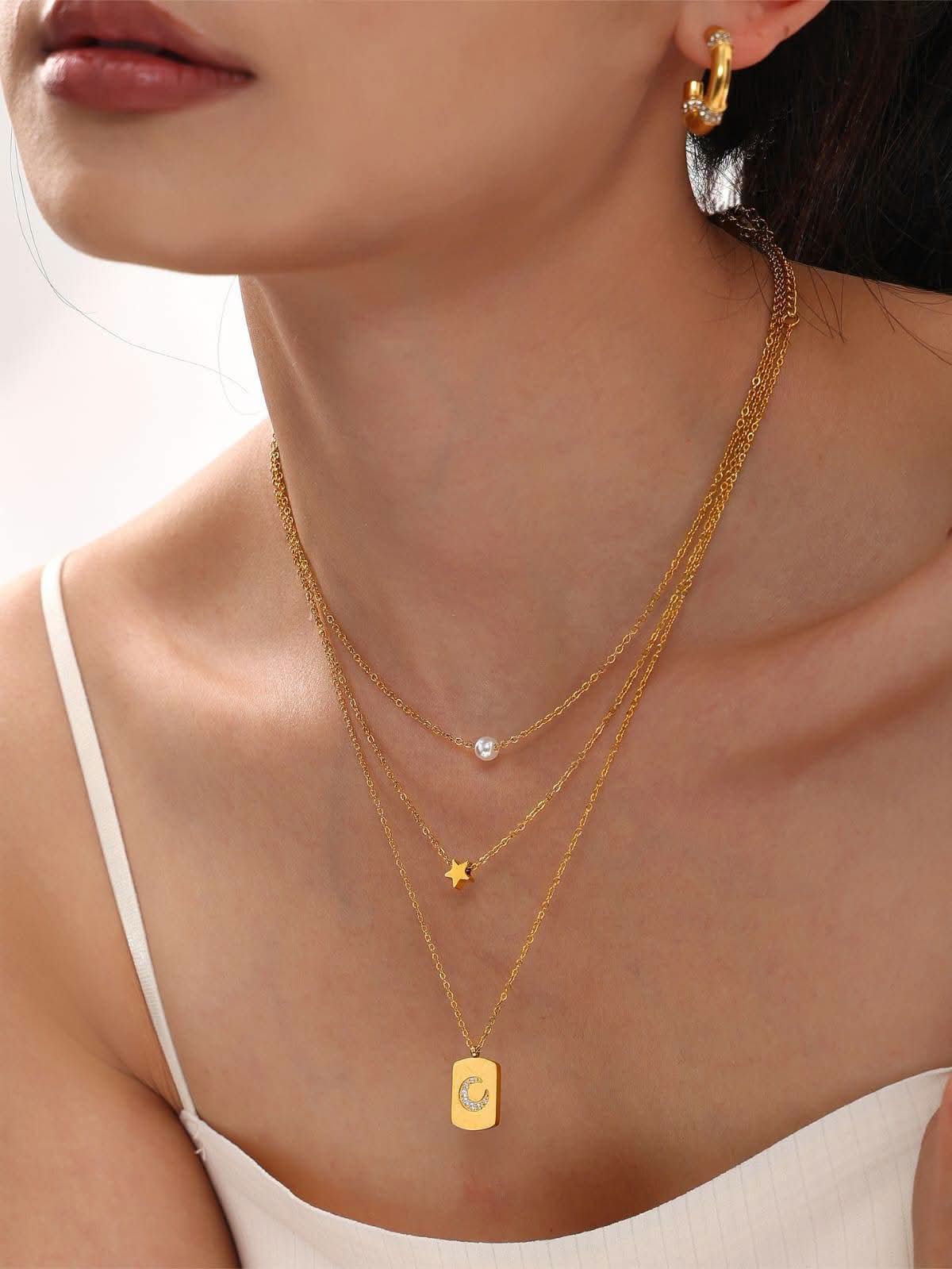 The Moon 🌙 Necklace