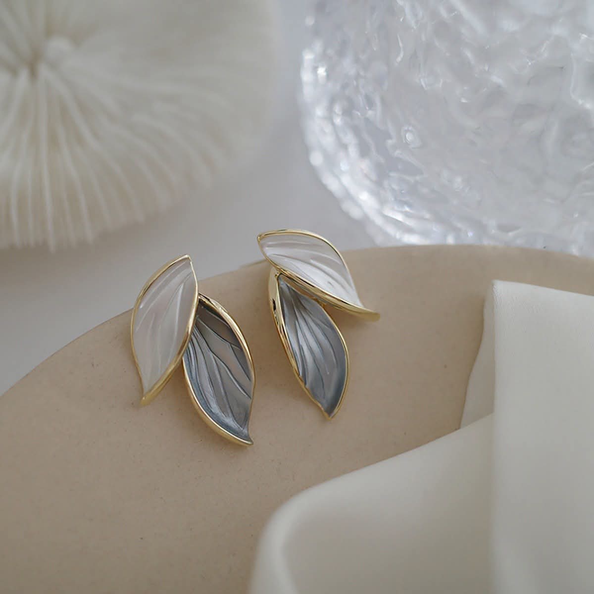 Leaf Stud Earrings For Women Girls_img_3