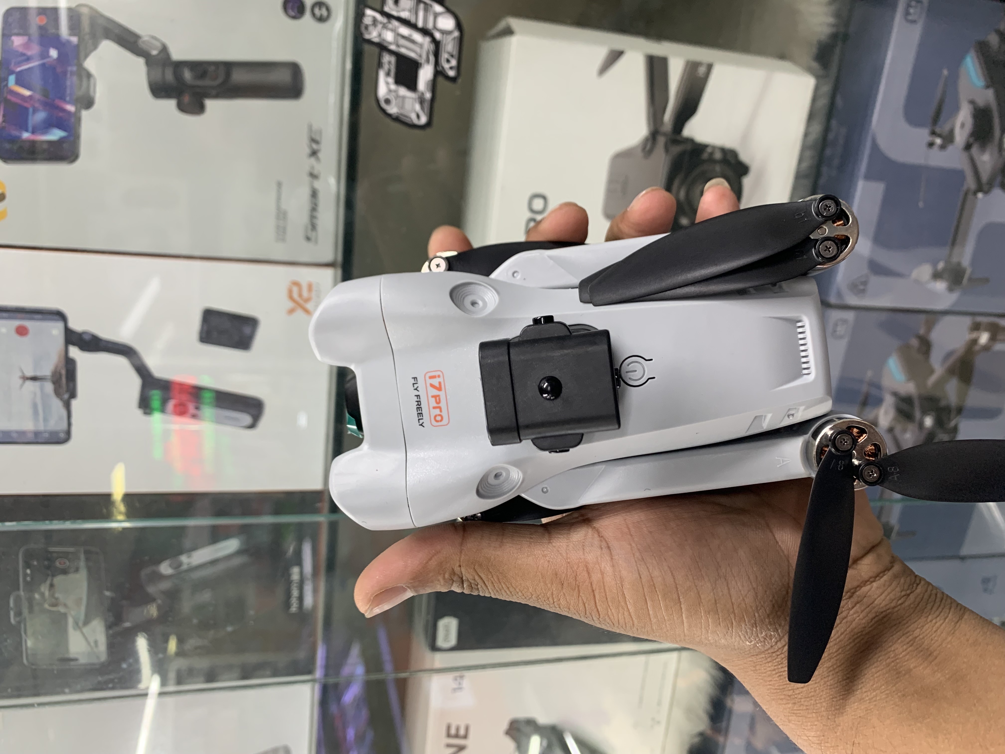 i7 pro RC Drone💸মাত্র ৬৭০০ টাকা 🚚 ক্যাশ অন ডেলিভারি!_img_7