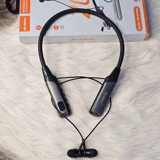 Reorsi RE-NY060 Earphones – 200 Hours Playtime_img_2