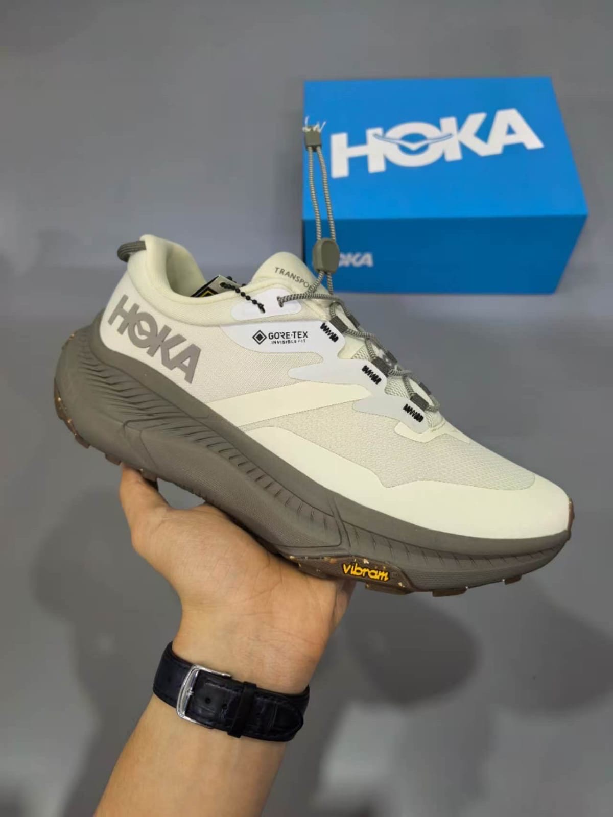 Hoka transport ( 1:1 / mirror grade quality)