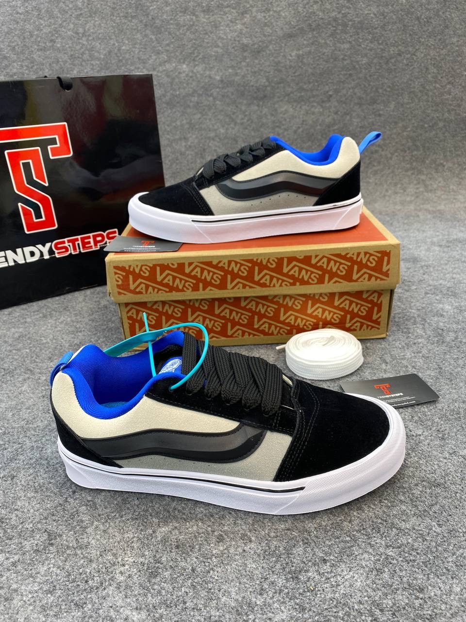 Vans casual sneakers_img_1