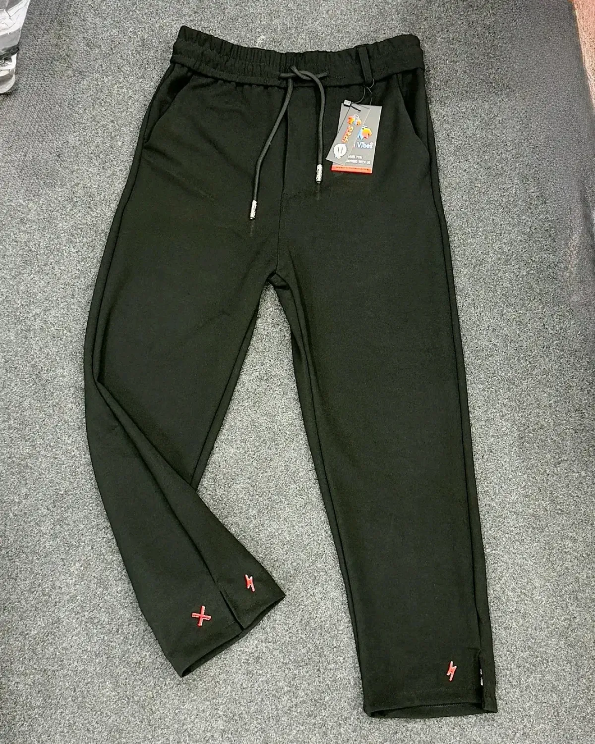 ✨🤍 Premium Minimal Look, Maximum Comfort 🤍✨