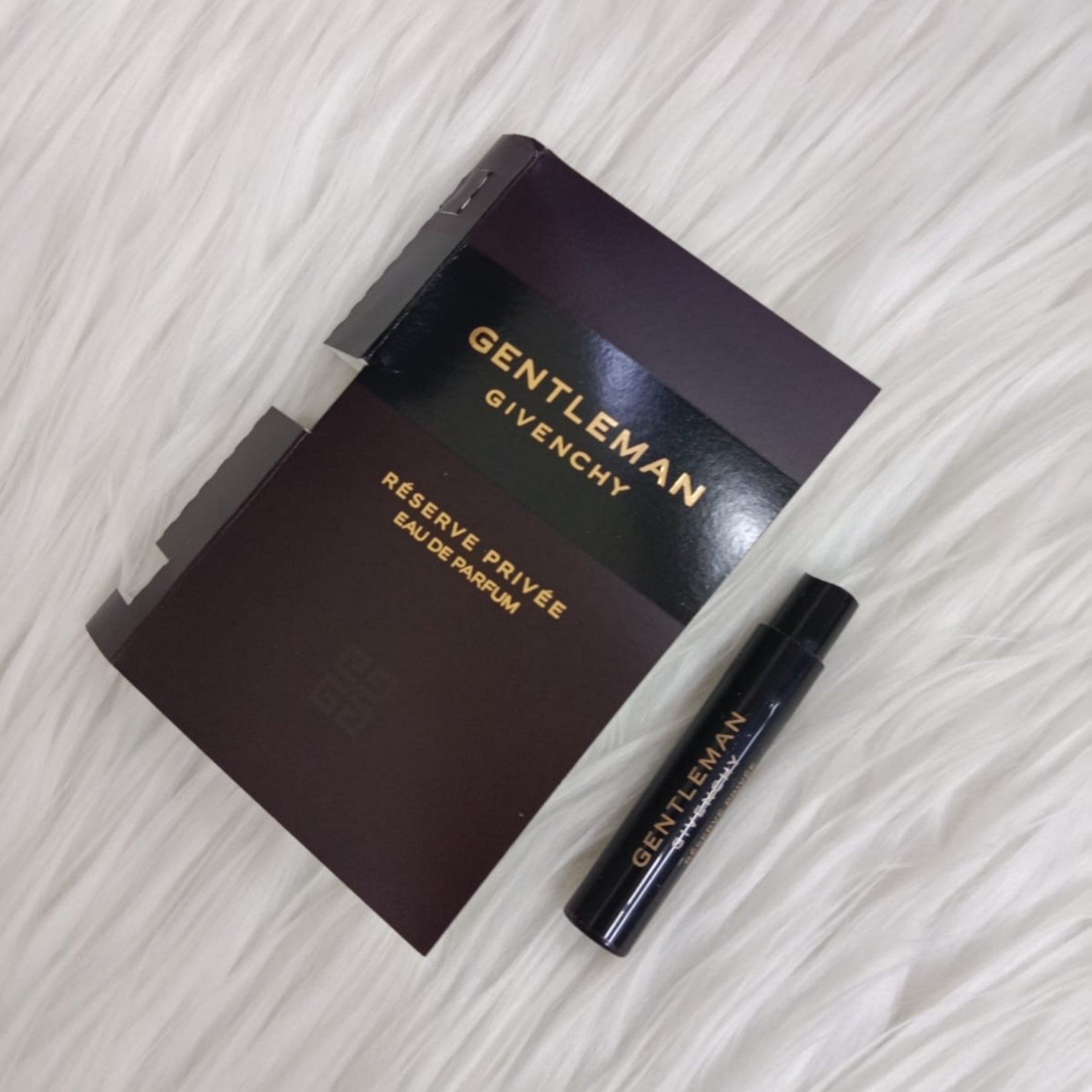 Givenchy Gentleman Eau De Parfum Réserve Privée Sampler 1ml_img_1