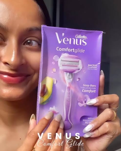 Gillette Venus Skin Cushion Comfortglide Breeze Razor_img_0