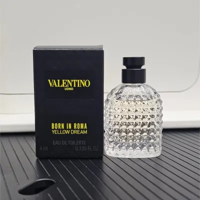 Valentino Uomo Born In Roma Yellow Dream Eau De Toilette Mini 4ml (For Him)_img_1