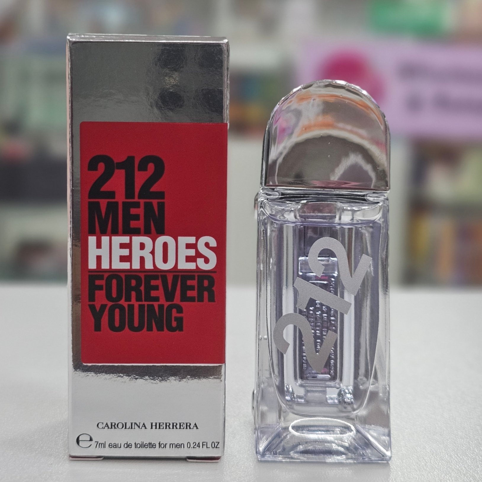 Carolina Herrera 212 Heroes Forever Young Eau De Toilette Mini 7ml (For Him)_img_1