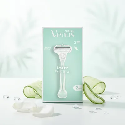 Gillette Venus Smooth Sensitive Women's Razor with 2 Razor Blades_img_0