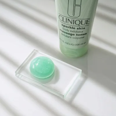 Clinique Body Exfoliator Massage Tonus- Sparkle Skin 200 ml_img_1