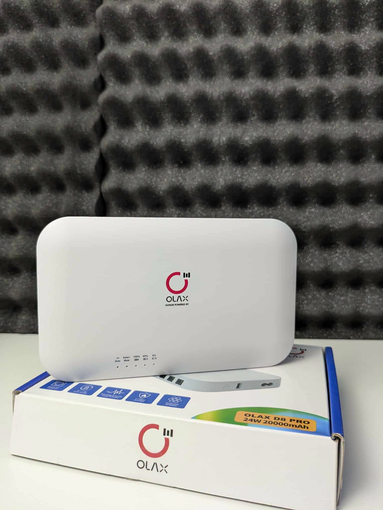 Olax POE D8 Pro 24W 20000mAh Smart Mini DC UPS