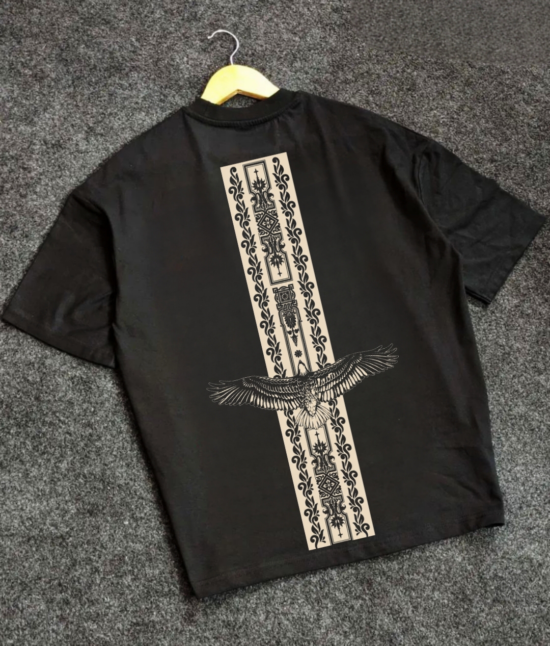Hawkline Oversized T-Shirt (Black)