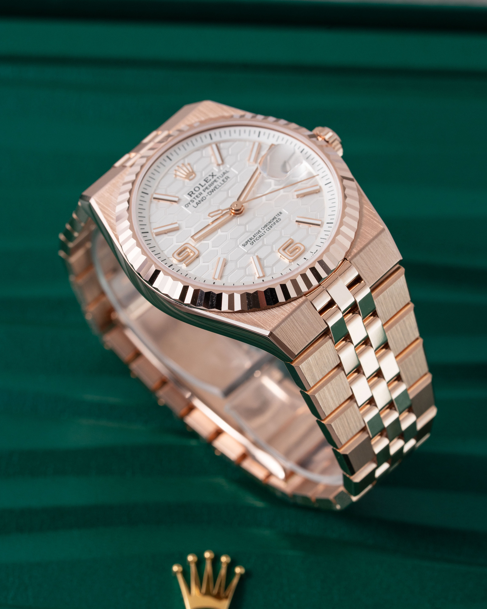 Rolex Land-Dweller Real 18K Everose Gold 2026: 40mm Ref: 127335 New White Honeycomb Dial, 18K RG Fluted Bezel Flat Jubliee Fully Linked, Movement 7135 Swiss (original custom), Weight, Thickness- Same as Original