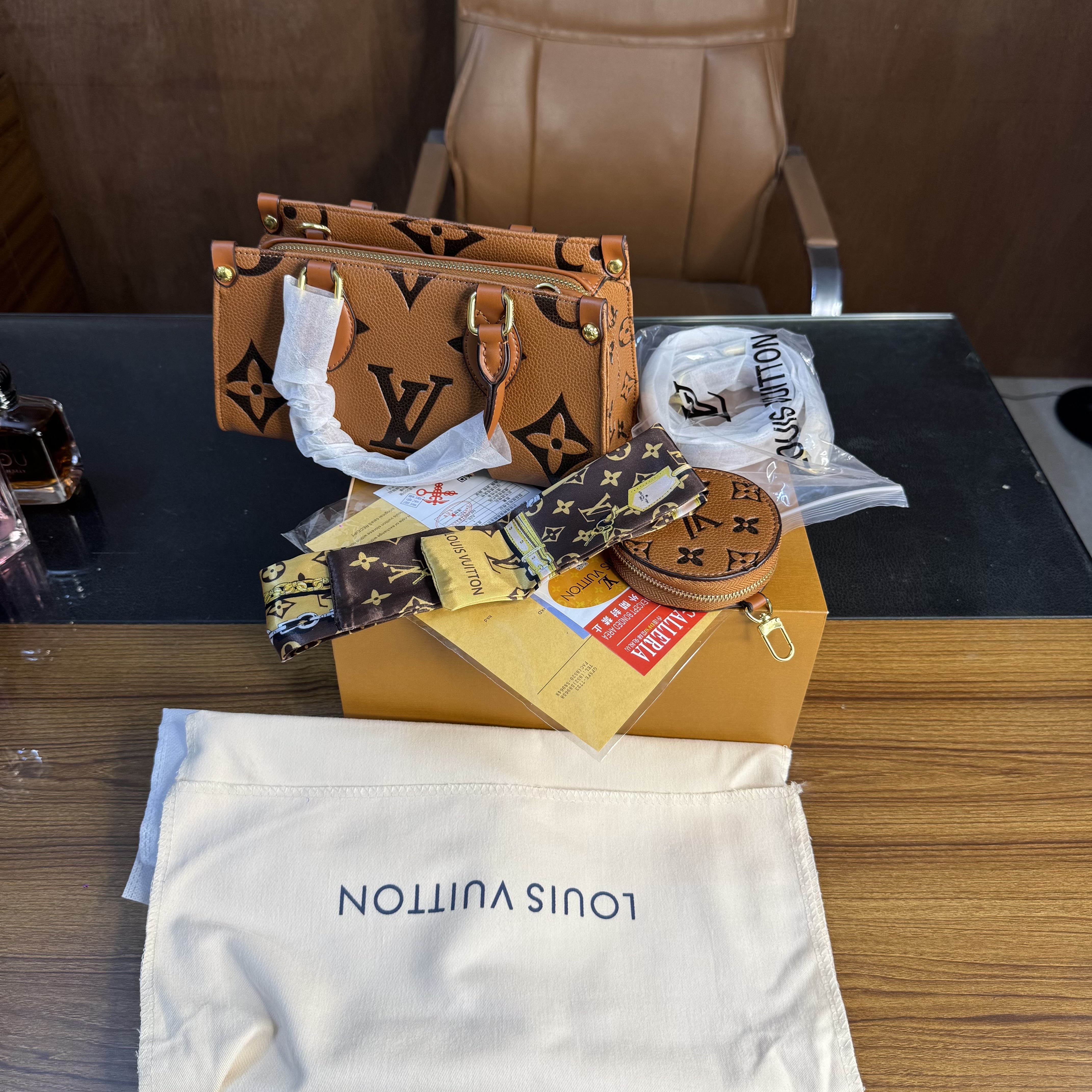 Luxury Bag for Women S (Malasiya grade) thumbnail 3