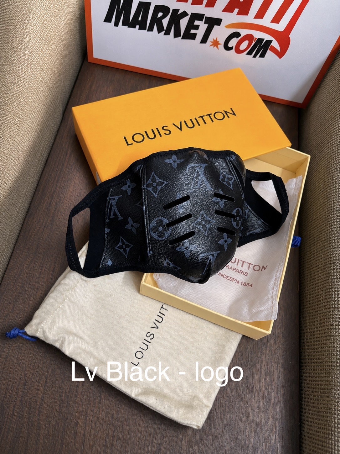 luxury leather Fashionable Face Mask thumbnail 3