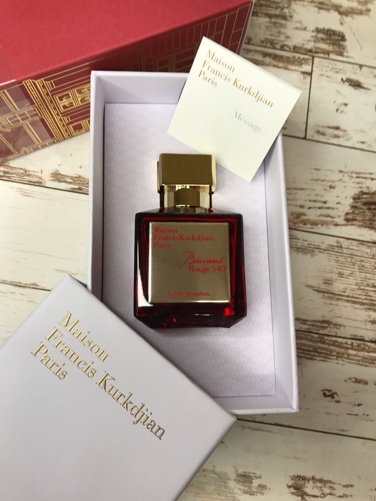 Baccarat Rouge 540 Extrait de Parfum (Original Stocklot) for Men & Women (70ml) thumbnail 2