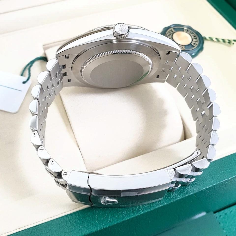 Rolex Datejust NEW 2026 41mm, ref: 126334, movement 3235 Swiss (custom) Oystersteel and white gold polish, Jubilee Green Ombre Dial, , Weight, Thickness - Same as Original thumbnail 8