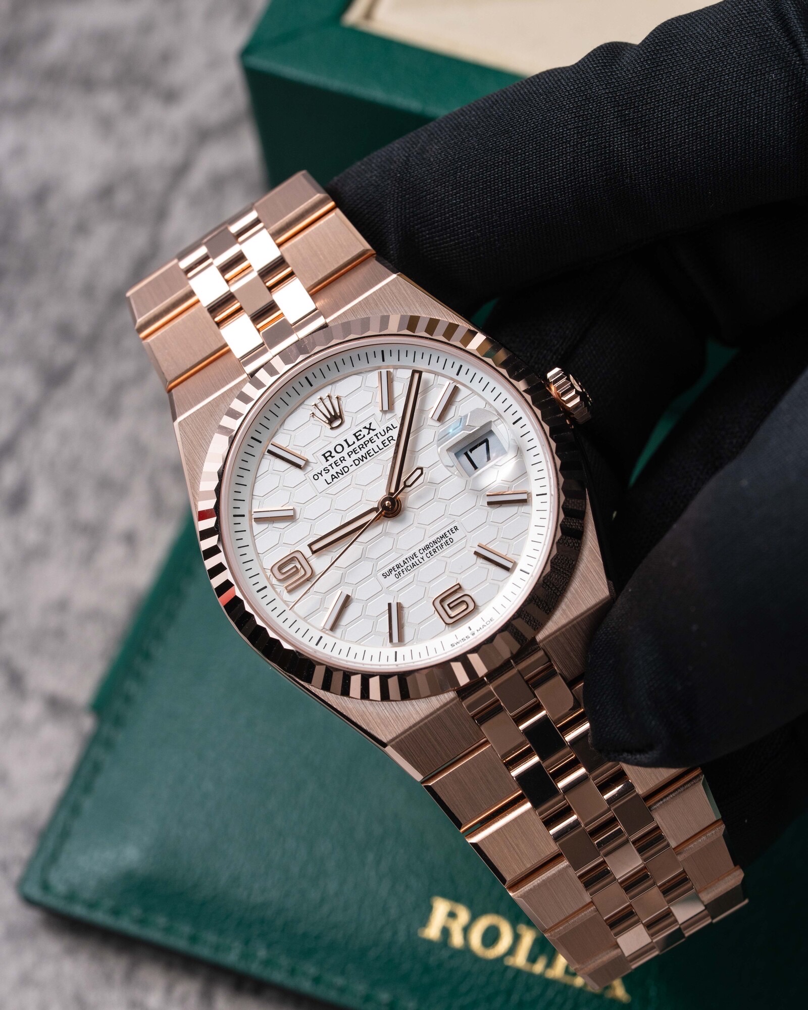 Rolex Land-Dweller Real Gold 18K Everose 2026: 40mm Ref: 127335 New White Honeycomb Dial, 18K RG Fluted Bezel Flat Jubliee Fully Linked, Movement 7135 Swiss (original custom), Weight, Thickness- Same as Original thumbnail 7