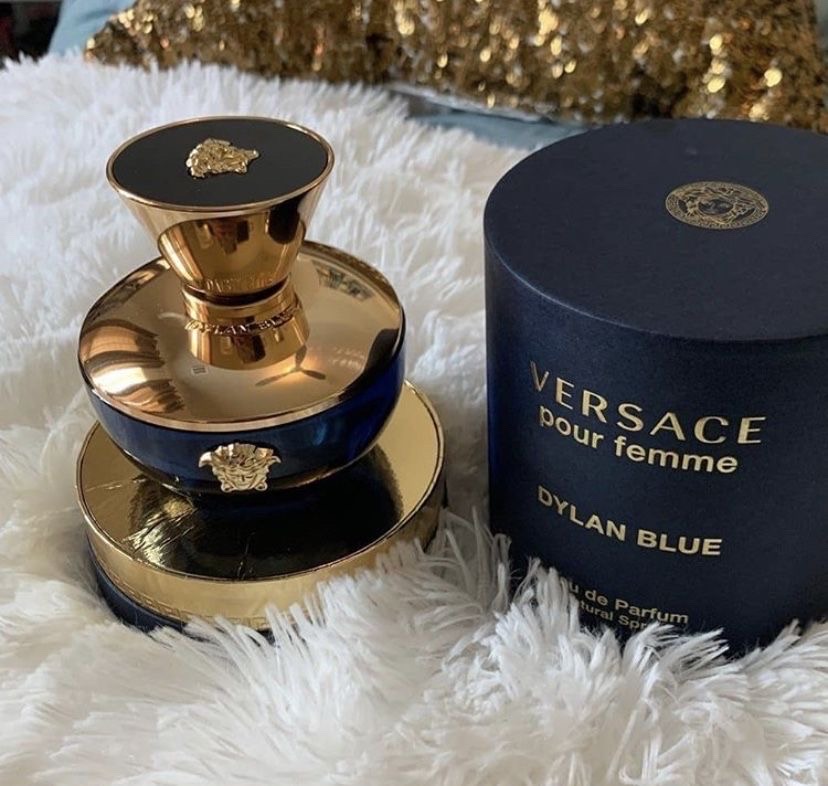 Pour Femme Dylan Blue Parfum Original Stocklot For Women (100ml) thumbnail 2
