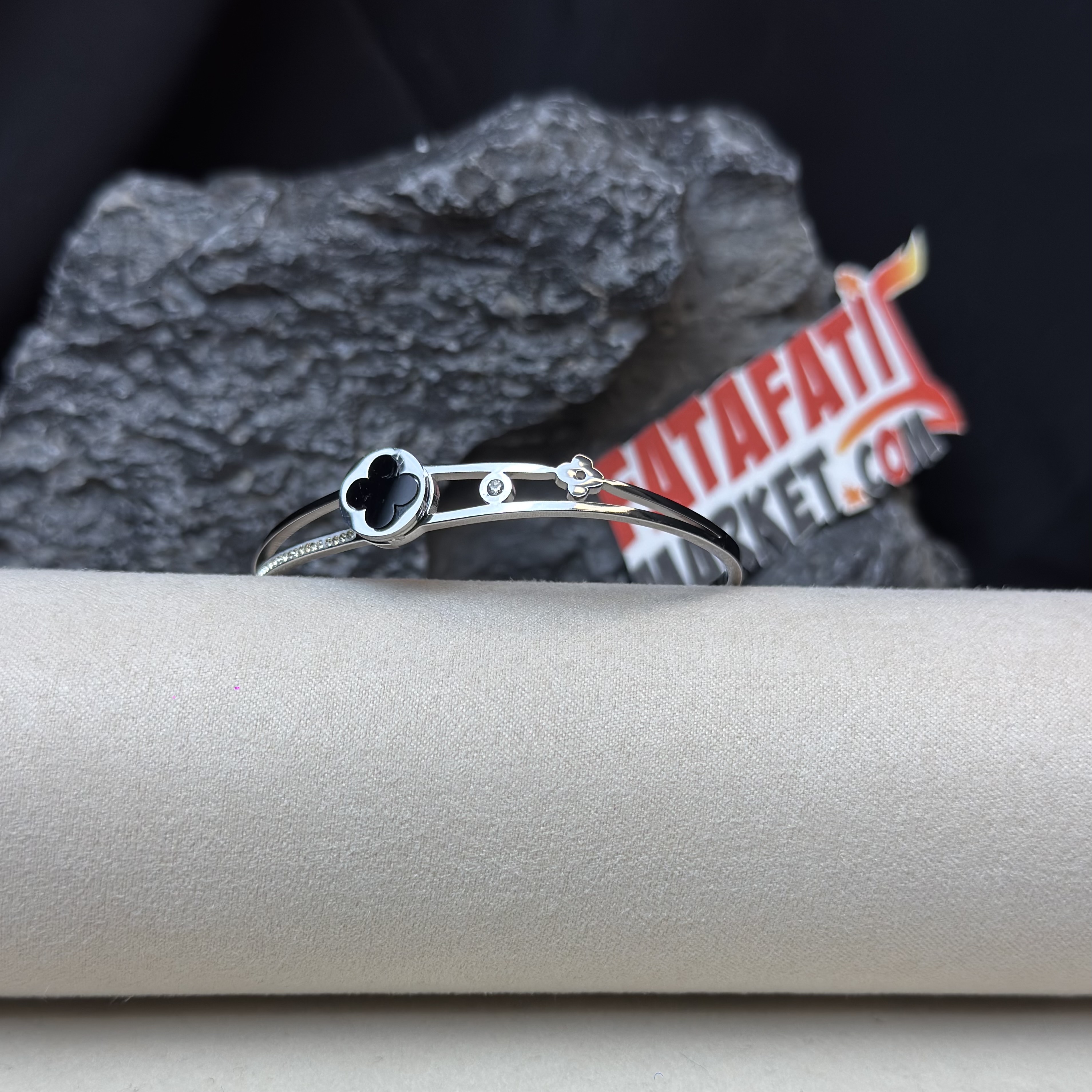 Clover Bracelet Diamond SS Silver Premium Edition Unisex- 2 Years colour Guarantee thumbnail 4
