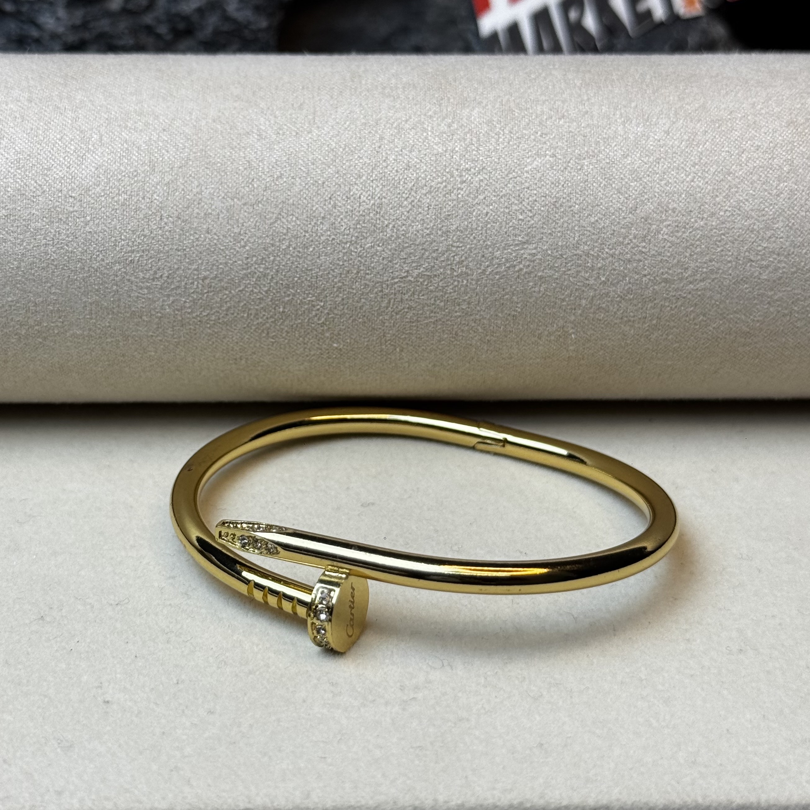 Cartier Juste un Clou bracelet, classic model, diamonds - 2 years Color guarantee
