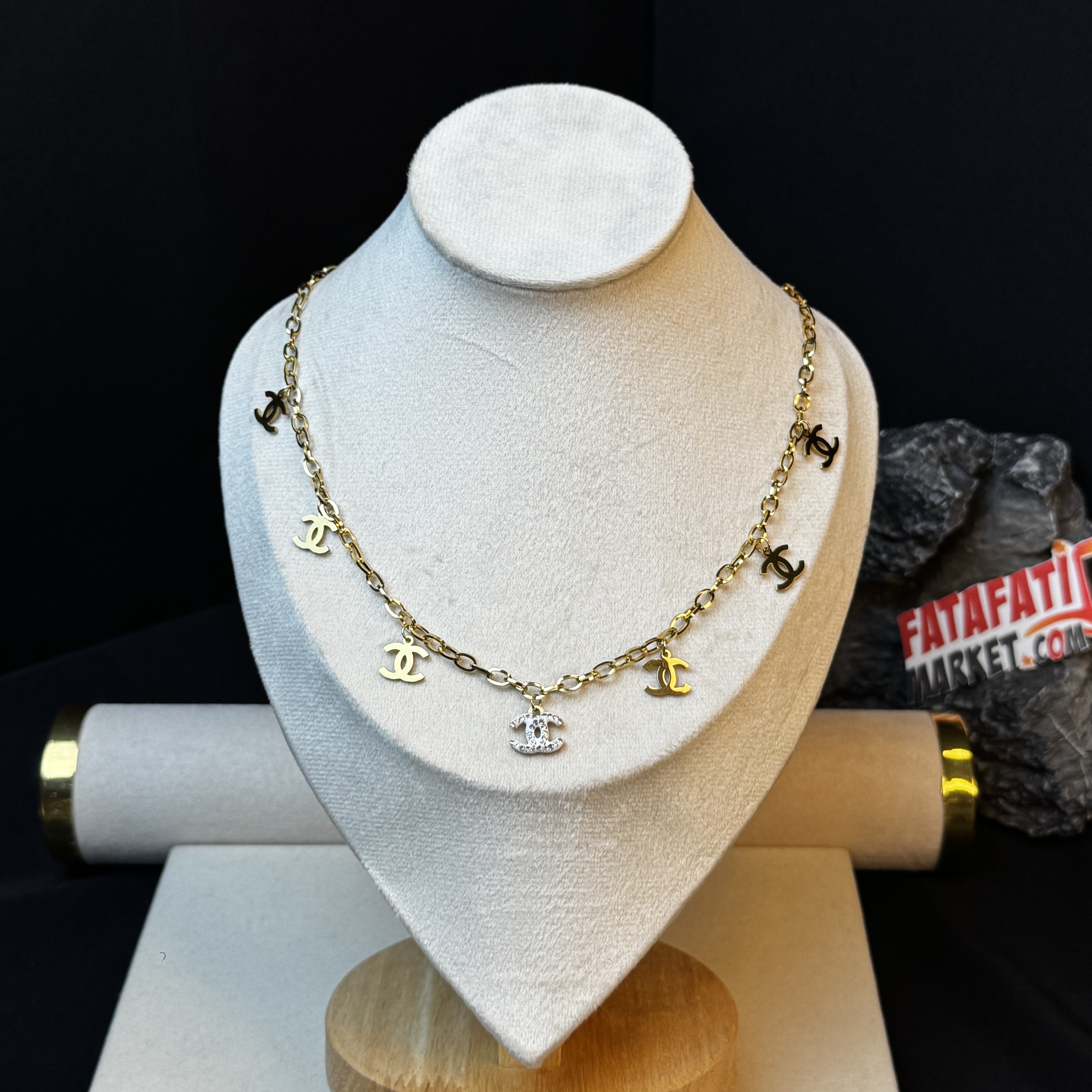 Chanel CC Pendant Necklace Gold SS - 2 Years Color guarantee thumbnail 3