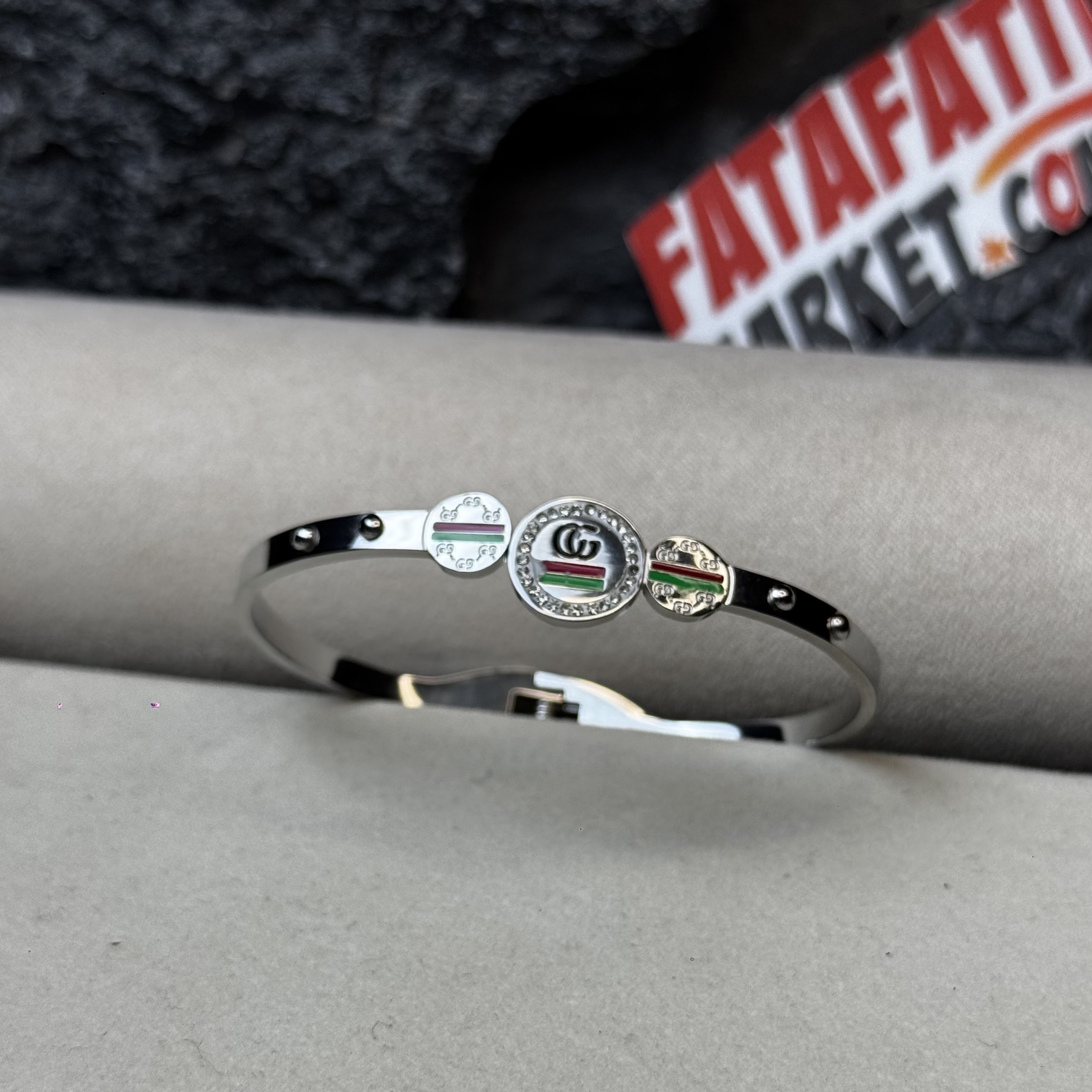 Gucci silver GG Marmont crystal cuff bracelet SS - 2 Years Color Guarantee thumbnail 2