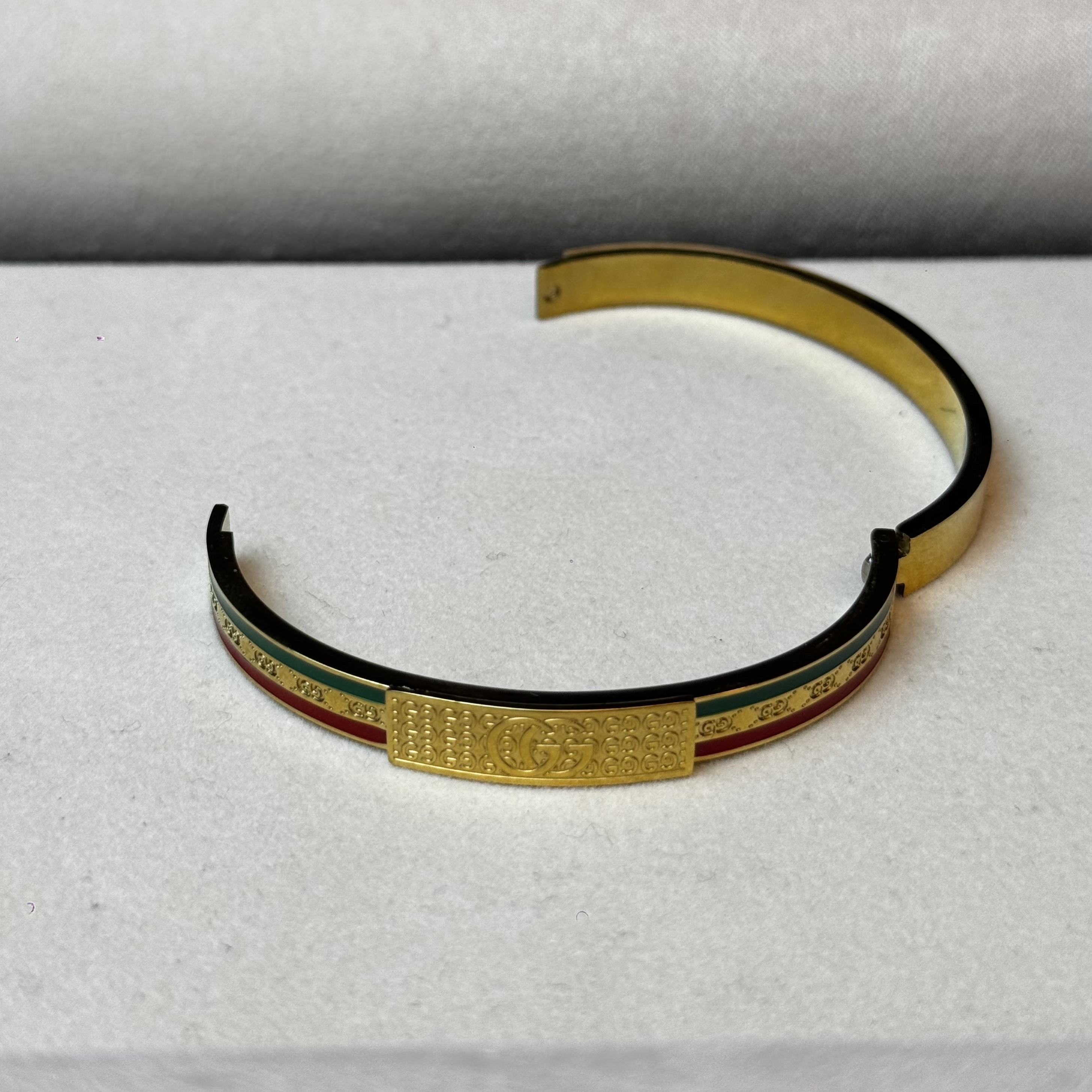 Gucci GG Marmont cuff bracelet Gold - 2 years Color guarantee thumbnail 6