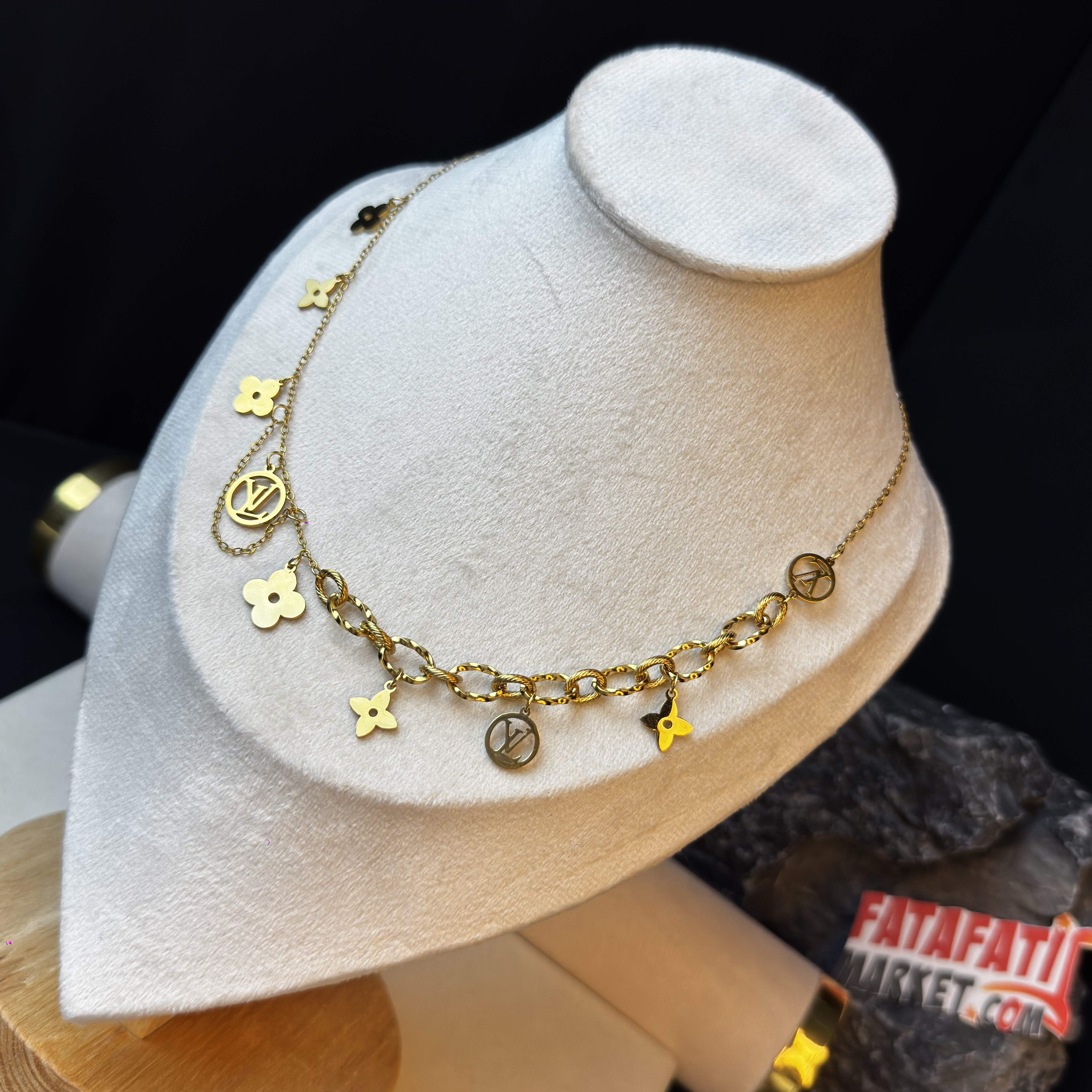LV Blooming Supple Necklace Gold - 2 Years Color Guarantee