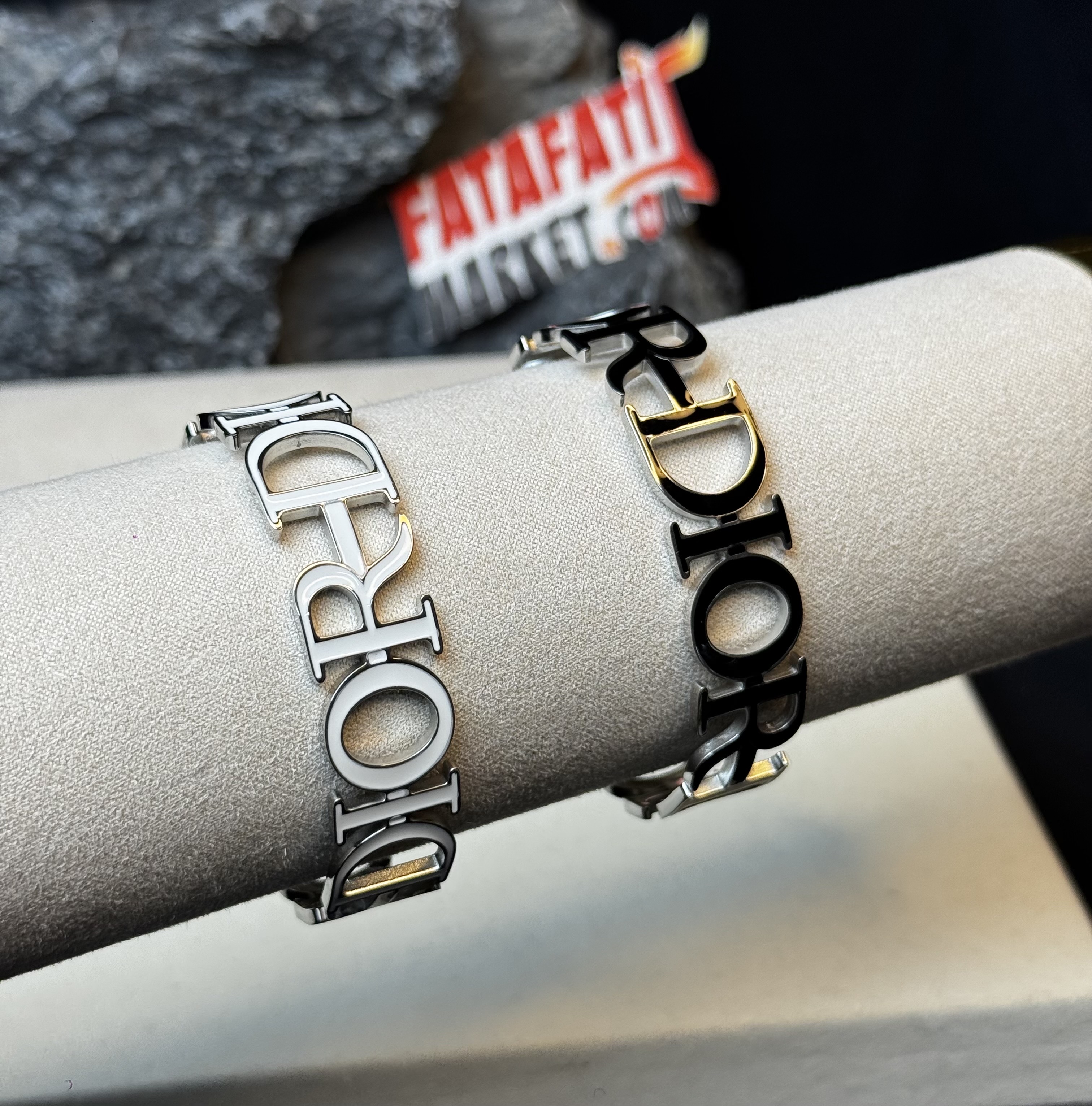 Dior Rocks Cuff Bracelet - 2 years Color guarantee thumbnail 4