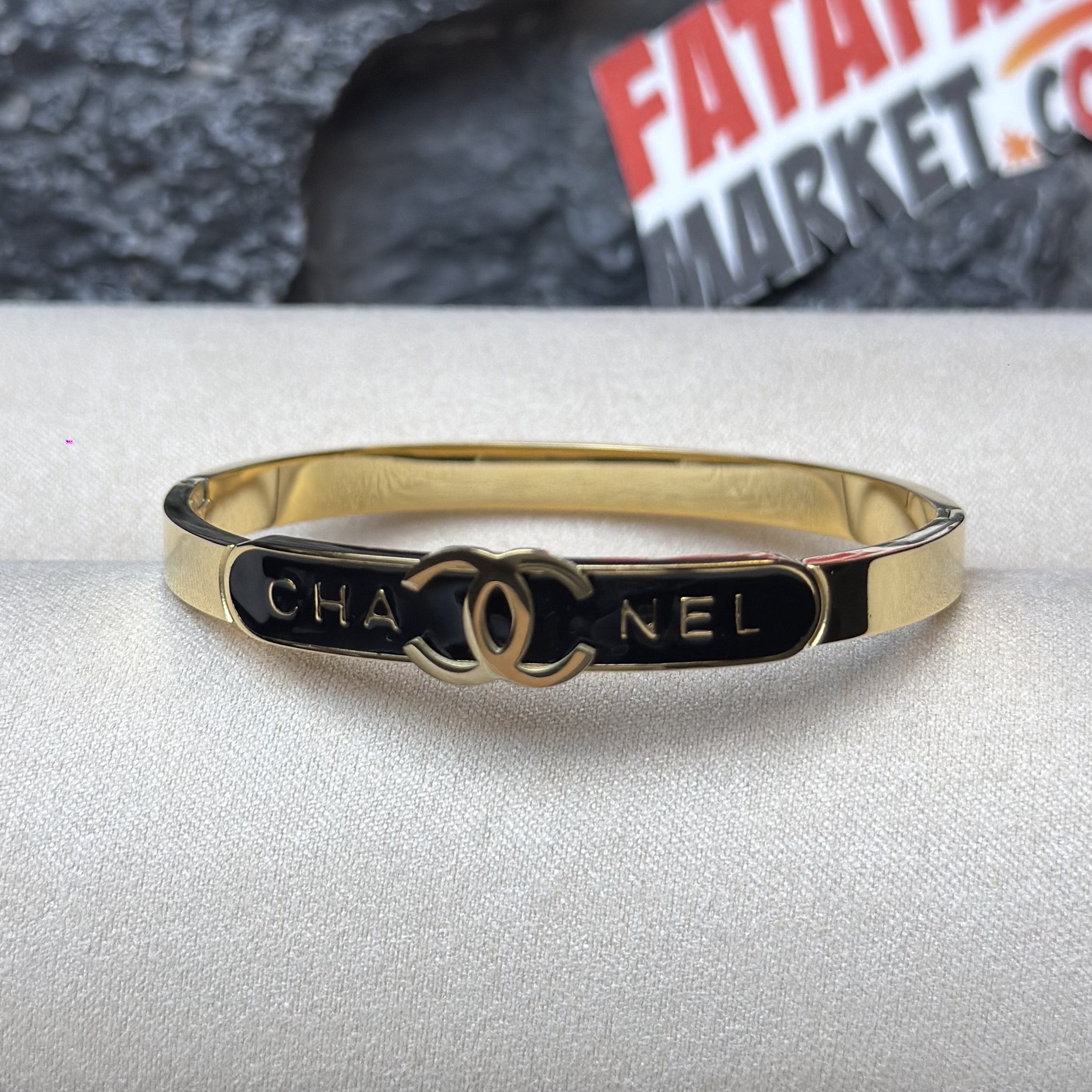 CHANEL coco Gold Bracelet unisex- 2 Years Color Guarantee thumbnail 2