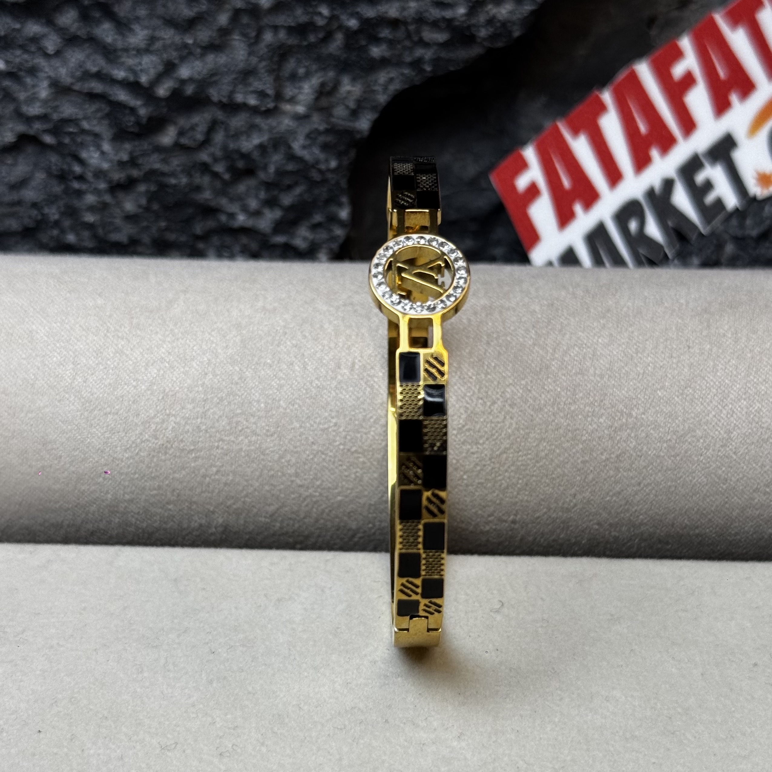 LV Loop Bracelet Gold - 2 years Color guarantee thumbnail 2