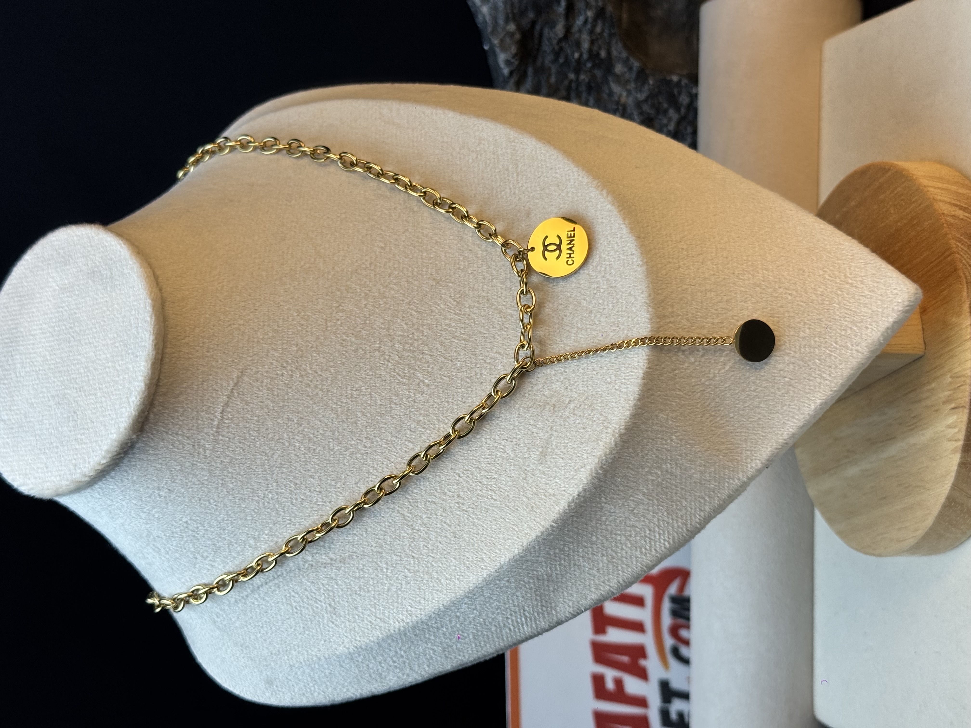 Chanel Gold CC Pendant Necklace- 2 Years Color guarantee thumbnail 3