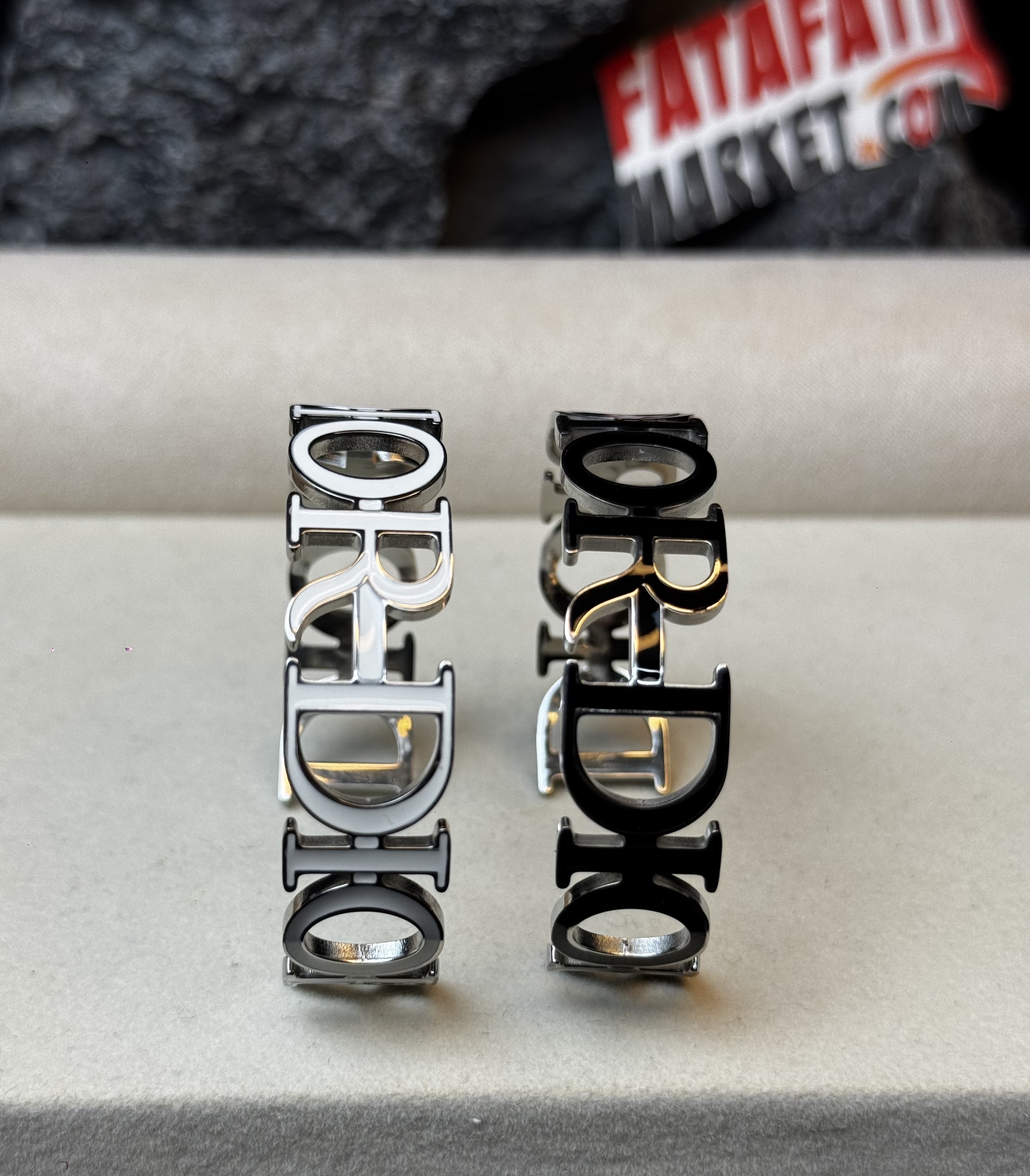 Dior Rocks Cuff Bracelet - 2 years Color guarantee thumbnail 2