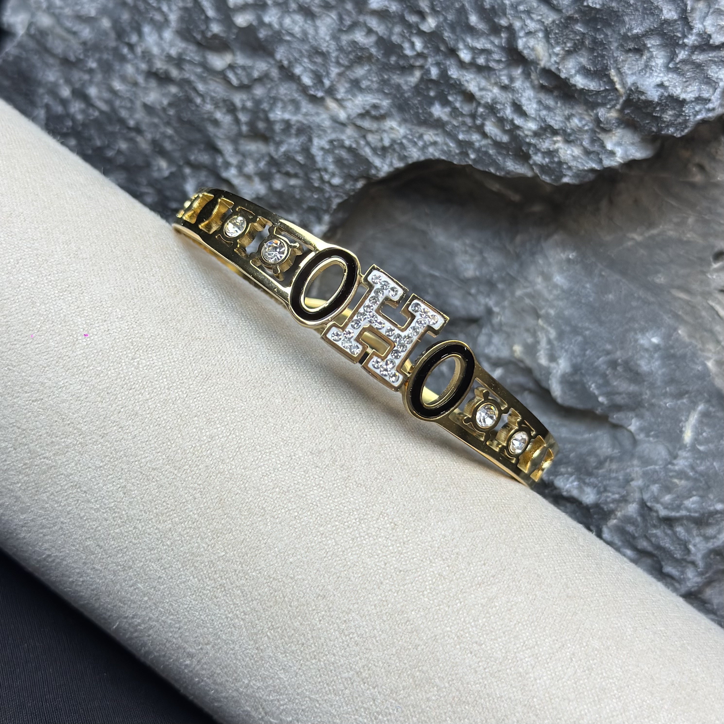 Hermes Breslet Gold & Diamond work for women - 2 Years Color Guarantee thumbnail 2