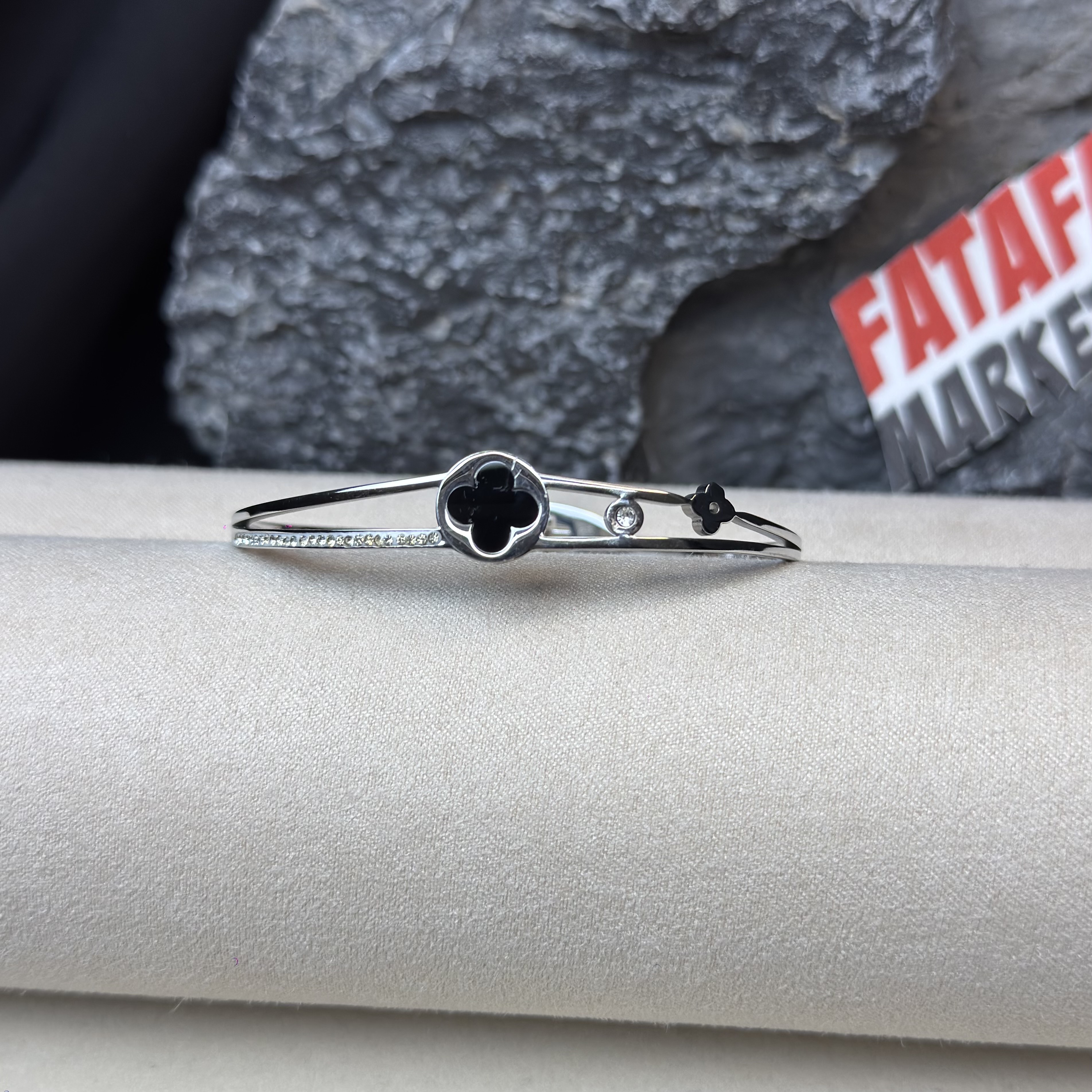 Clover Bracelet Diamond SS Silver Premium Edition Unisex- 2 Years colour Guarantee thumbnail 3