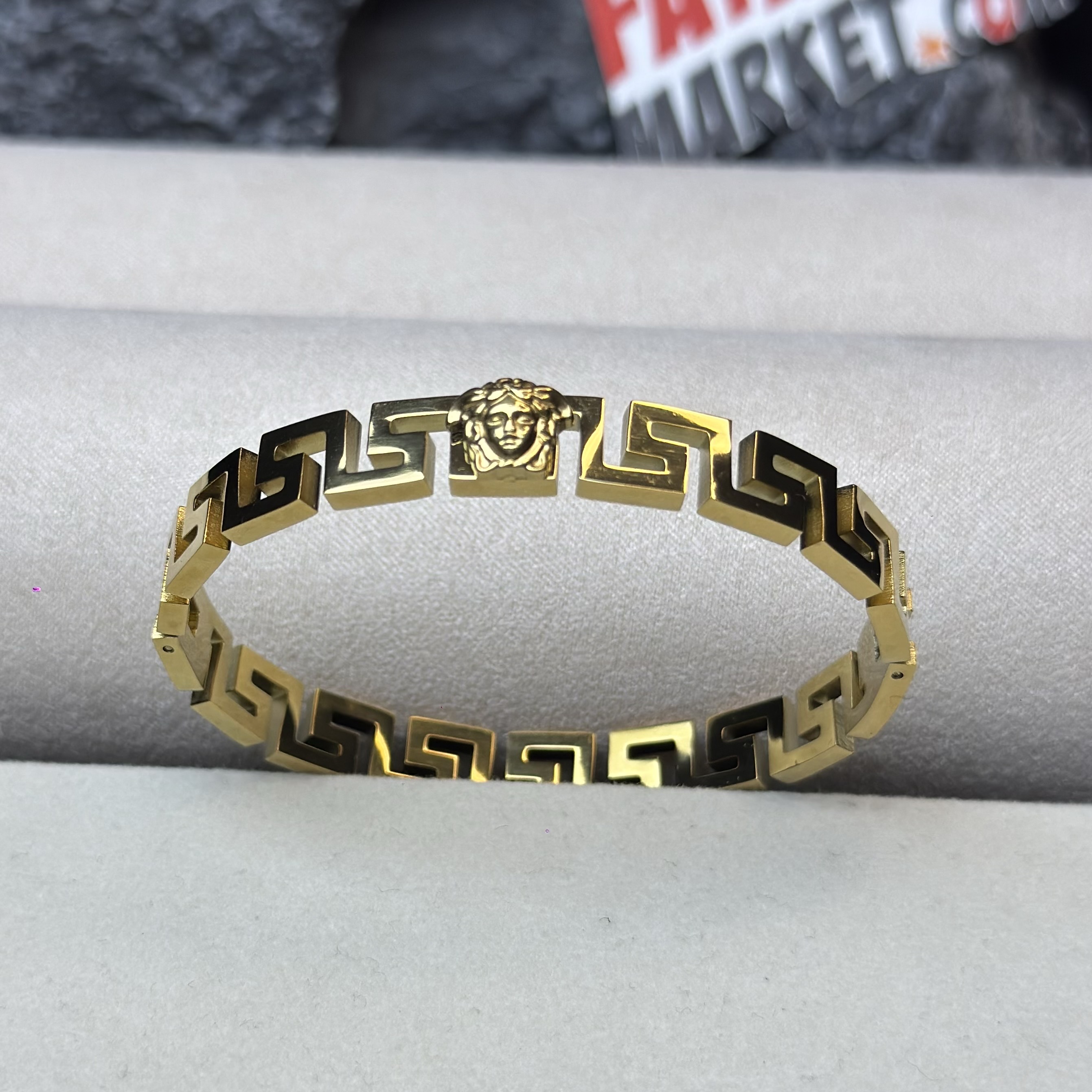 Versace Icon Cuff Bracelet Gold - 2 Color Guarantee thumbnail 6