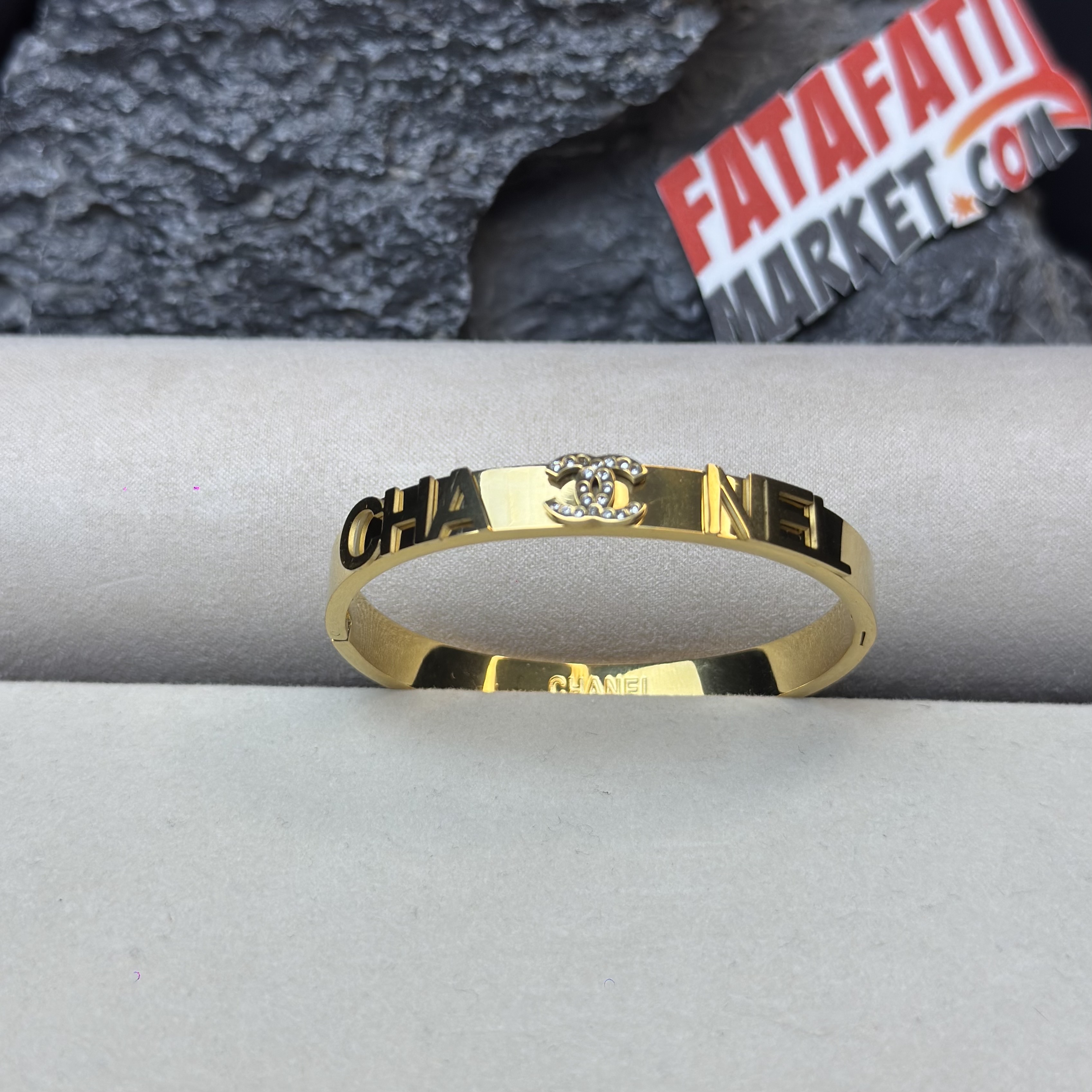 CHANEL Coco Crush Gold & Diamond Bracelet- 2 yes Color guarantee thumbnail 2
