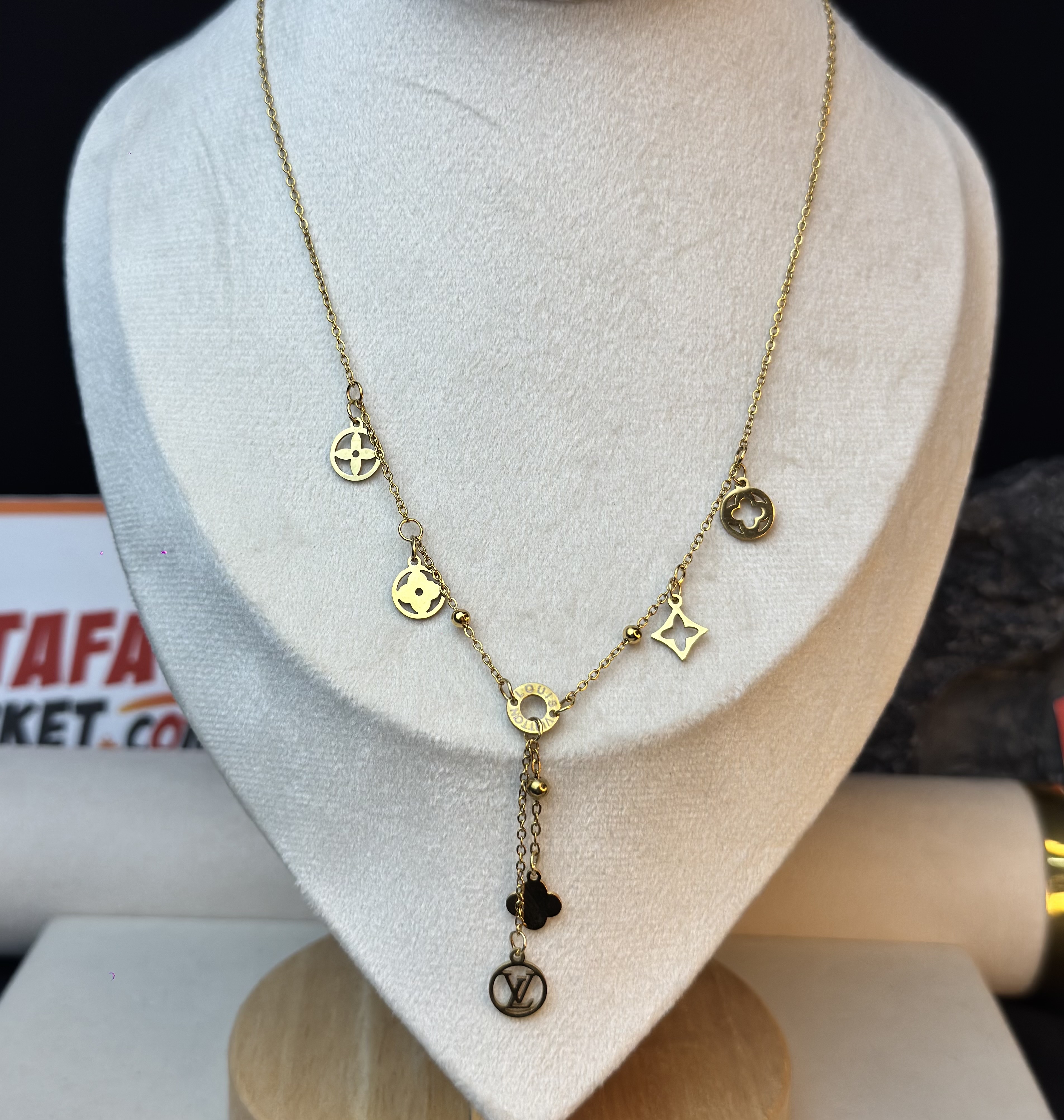 LV Confetti Necklace Gold -2 Years Color Guarantee thumbnail 8