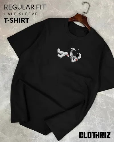 Flying Astronaut - Premium Quality T-Shirt_img_0