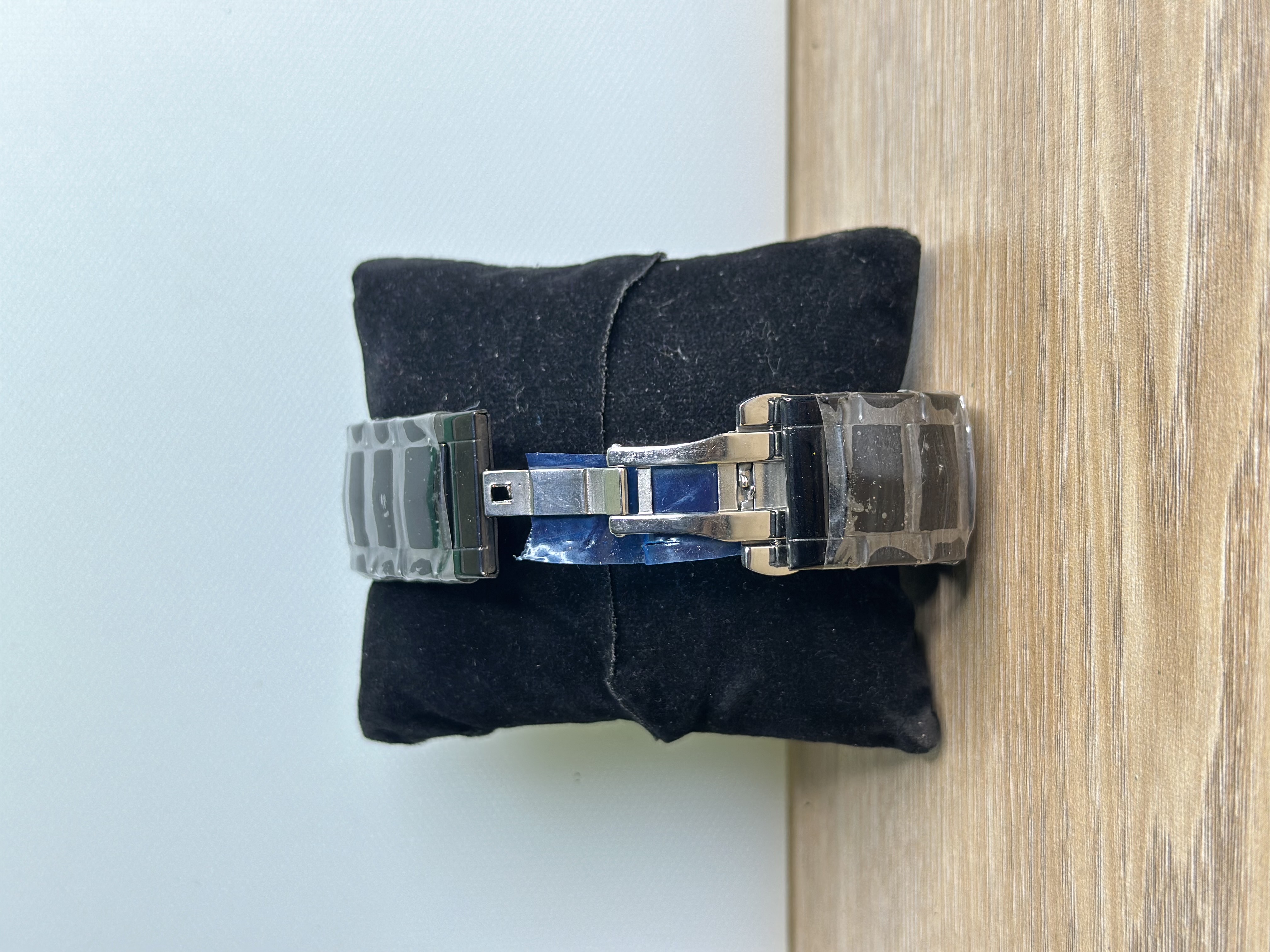 Rare Versace Atelier Black Chain - Gold Bezel_img_2