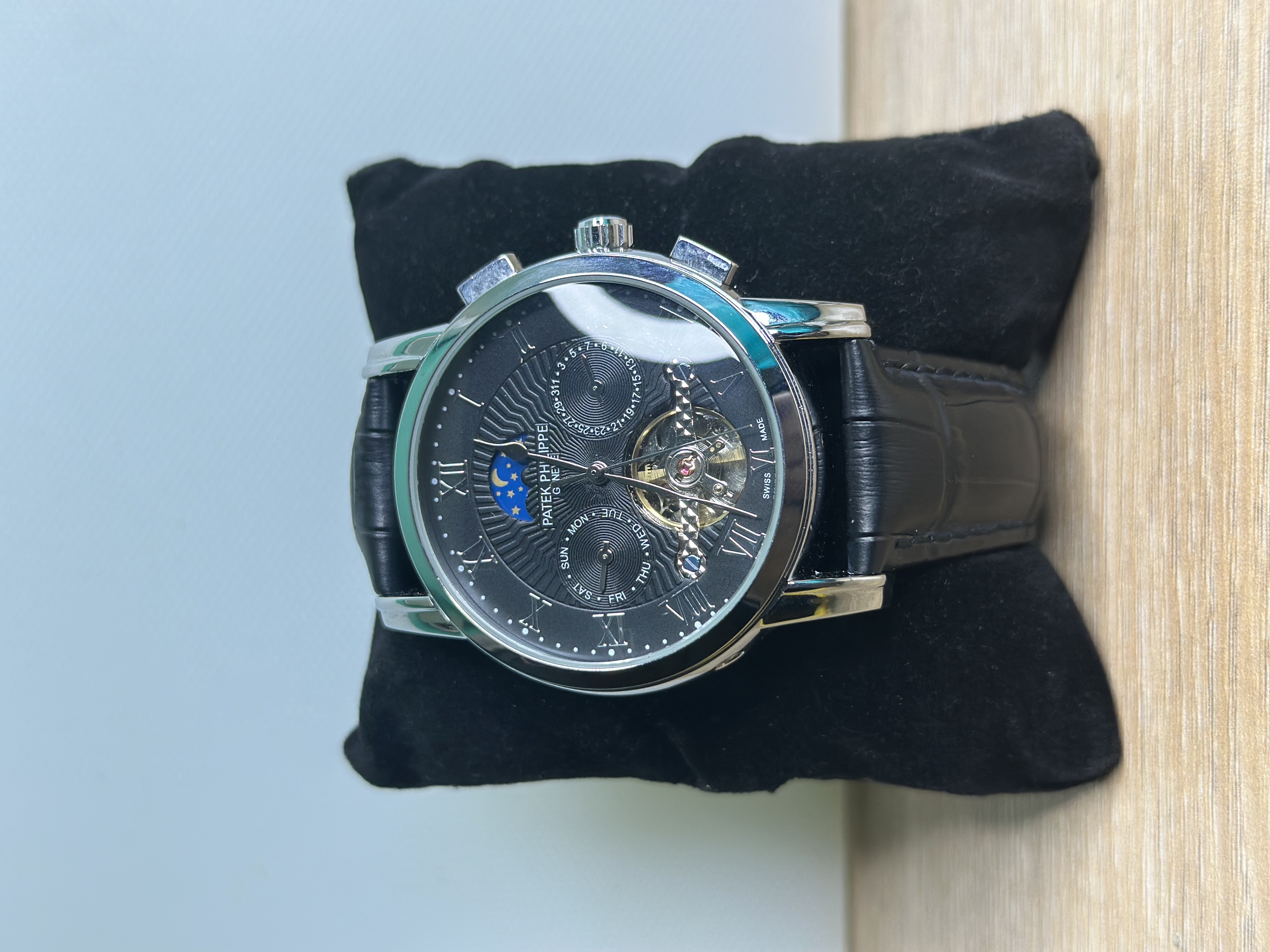 Patek Philippe Pendulum Chronograph Automatic - Black_img_0